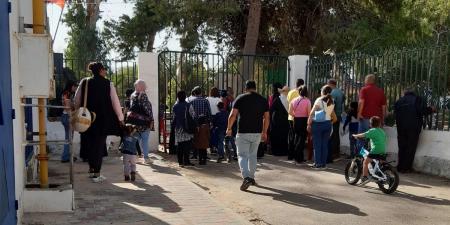 صفاقس الانهاء من تركيز كاميرا مراقبة بالحديقة العمومية.