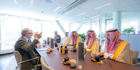 الخريف يلتقي الرئيس التنفيذي لاتحاد الصناعات الدنماركية