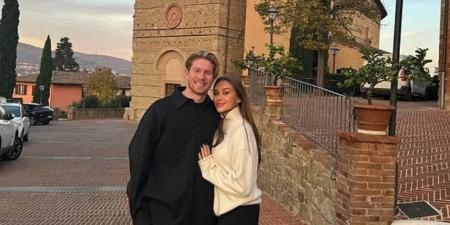 زوجة دي بروين تبحث عن منزل في نابولي