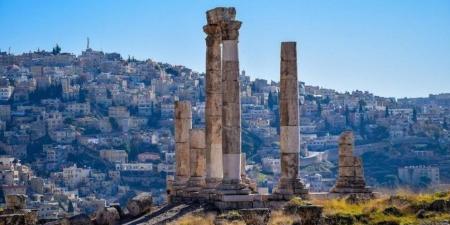 طقس حار نسبيًا في أغلب المناطق اليوم وانخفاض تدريجي على درجات الحرارة اعتبارًا من الغد