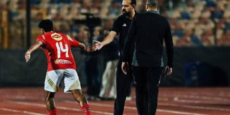 الأهلي يعتلي صدارة الدوري المصري بعد سقوط بيراميدز.. والزمالك خارج المنافسة