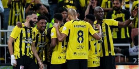 الاتحاد للاقتراب خطوة أكثر من لقب دوري روشن
