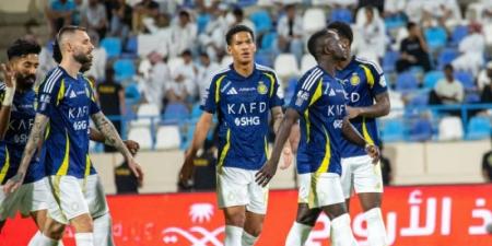 الهلال يهزم العروبة.. والنصر يسحق الأخدود ب 9 أهداف