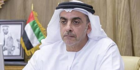 سيف بن زايد يبحث التعاون مع وزير داخلية صربيا