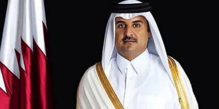 أمير قطر يصل الرياض وفي مقدمة مستقبليه نائب أمير المنطقة