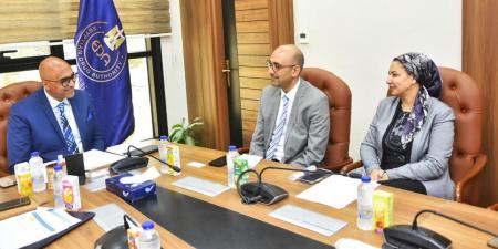 نائب رئيس "الدواء المصرية"يؤكد استمرار الهيئة في دعم الشركات الجادة