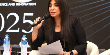 المستشارة مروة بركات تستعرض جهود القومي للمرأة في محور التمكين السياسي