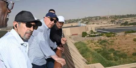فى ثانى أيام زيارته لمحافظة أسوان.. وزير الري يتفقد أعمال الصيانة الدورية لرفع كفاءة خزان أسوان