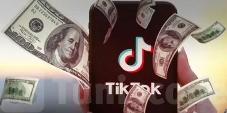 تسرق أكثر من نصف مليون دولار لإنفاقها على 'تيك توك': تفاصيل القصة