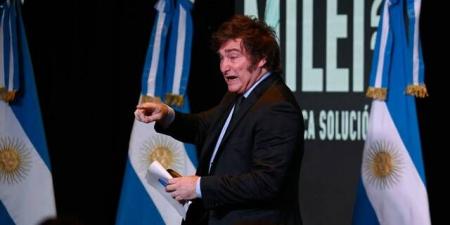 رئيس الأرجنتين يوجه إساءة لرئيس وزراء إسبانيا في مدريد