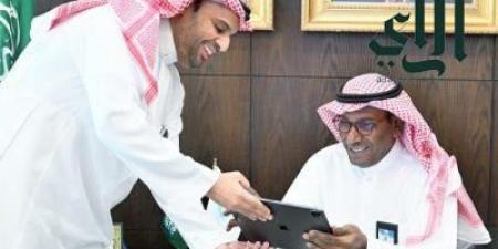 "القرني" يختتم دورة تدريب المدربين