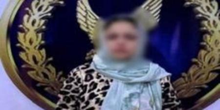 ضبط صانعة محتوى لنشرها مقاطع فيديو تتضمن ألفاظ خادشة للحياء