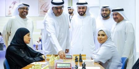غياب التعادلات في افتتاح بطولة الإمارات للشطرنج