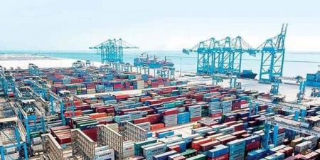 توقعات عالمية بتباطؤ نمو تجارة البضائع في 2025