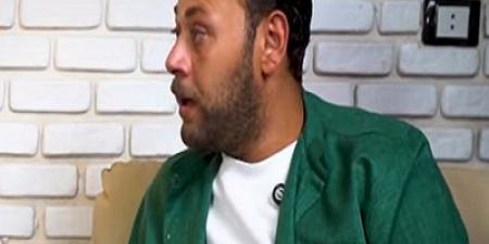  محمد علي رزق يكشف لحظات الوداع الأخيرة مع والده
