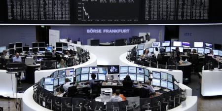 الأسهم الأوروبية تُغلق مرتفعة وتحقق مكاسب أسبوعية تتجاوز 2%