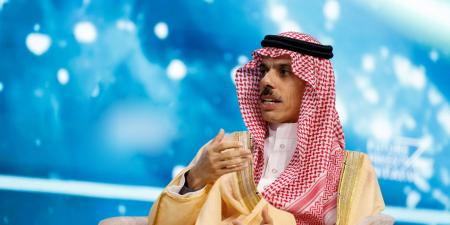 وزير الخارجية يتحرك دبلوماسياً لوقف الانتهاكات في غزة