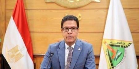 رئيس جامعة بنها يستعرض ابرز إنجازات العام الدراسي 2024 - 2025