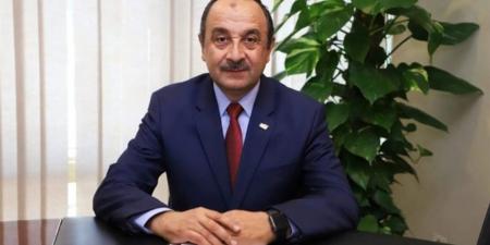 شيمي: تطوير وإعادة هيكلة الشركات وتحسين نظم الإدارة لرفع الكفاءة