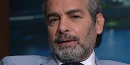 أحمد عبد العزيز يوضح حقيقة واقعة عدم مصافحة شاب: "مخدتش بالي.. ومستعد أطيب خاطره"