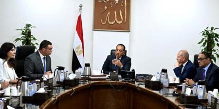 رئيس الوزراء يتابع المراحل الأخيرة لتنفيذ وتشغيل حدائق «تلال الفسطاط»