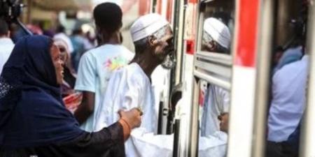 بعد قليل .. السكة الحديد تشغل قطارًا خاصًا لعودة الإخوة السودانيين طواعية