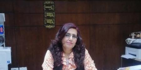 محافظ المنيا يعيّن الدكتورة نادية مكرم مستشارًا لشئون الصحة