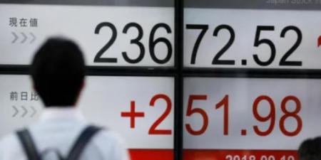 الأسهم الآسيوية تصعد ترقبًا لمهلة الرسوم الأميركية على الصين