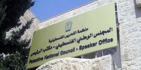 الوطني الفلسطيني يدين استهداف الصحفيين ويصفه بجريمة ضد الإنسانية