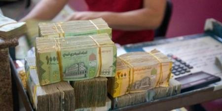 مجلس الوزراء يصدر قرارا بحظر استخدام العملات الأجنبية بديلاً عن العملة الوطنية