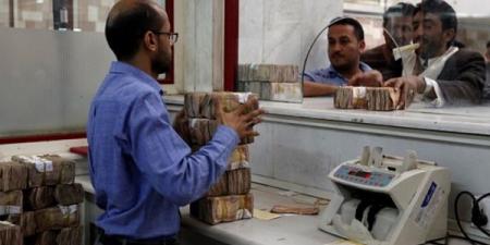صرف مرتبات الموظفين النازحين لشهري نوفمبر وديسمبر 2024م