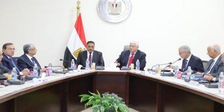 محمد شاكر رئيسًا لمجلس أمناء جامعة العلمين الدولية وحسن خيرالله نائبًا.. انطلاقة جديدة للتعليم العالي في مصر