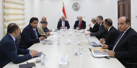 وزيرا التعليم العالي والعمل يبحثان سبل تعزيز التعاون والتكامل بين الوزارتين