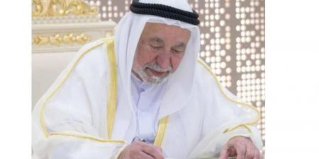 سلطان يعتمد منحة العيش اللائق للأسر في الشارقة بدخل 17500 درهم شهرياً