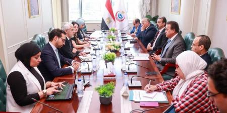 وزير الصحة يستقبل مستشار رئيسكولومبيا لتعزيز التعاون فى تقديم المساعدات لغزة