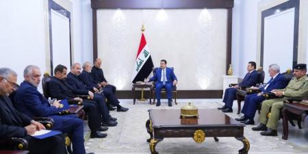 السوداني يؤكد حرص بغداد على تطوير العلاقات مع إيران ويرعى توقيع مذكرة تفاهم أمنية
