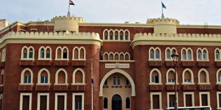 تعرف علي الأماكن الشاغرة للشعبة الأدبية نظام حديث المرحلة الثالثة.. أبرزها حقوق الإسكندرية وتربية فنية المنيا