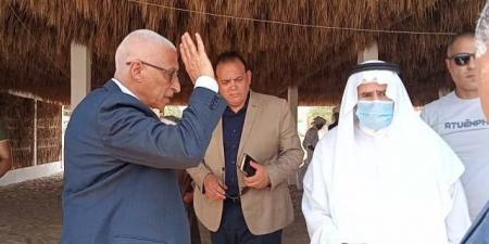 مجاور يبحث مطالب أهالي قرية الروضة في حضور الجهاز التنفيذي 