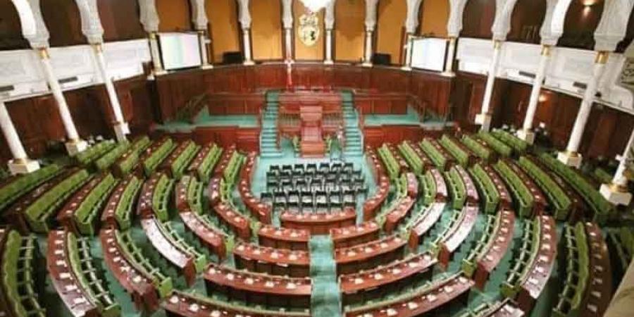 جلسة استماع لمستشارين جبائيين وعدول إشهاد