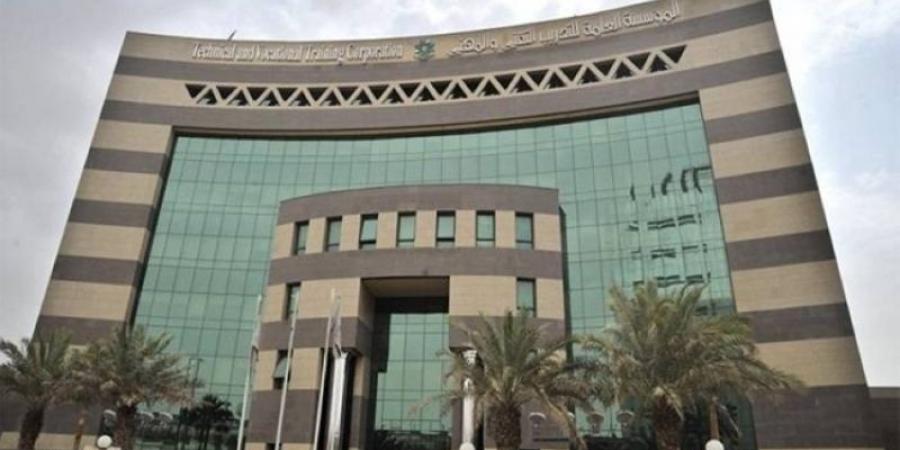 إلزام التدريب التقني بتعويضات عن البدل والعلاوات وسحب مشروعات