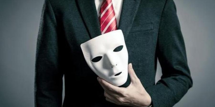 معطيات جديدة بخصوص منتحل صفة صفة مسؤول حكومي: الاحتفاظ بكاهية مدير بالقصرين