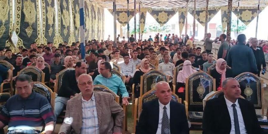 محافظ الغربية يتابع قوافل المراجعات النهائية لطلاب الثانوية بزفتى