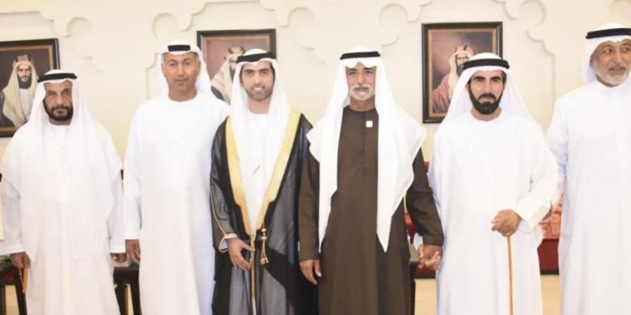 نهيان بن مبارك يحضر أفراح المزروعي والحميري في سويحان