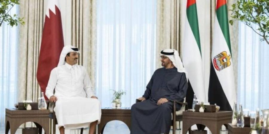الرئيس الإماراتي وأمير قطر يبحثان مستجدات الأحداث في الشرق الأوسط
