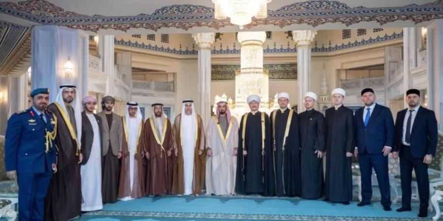 سيف بن زايد ومفتي روسيا: تعزيز التسامح ومواجهة التطرف