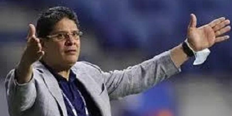 تفاصيل عقد أيمن الرمادي مع الزمالك والفوز علي بيراميدز شرط تمديد عقده