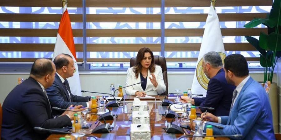 وزيرة التنمية المحلية تتابع الموقف التنفيذي لملف تطوير ورفع كفاءة المجازر الحكومية بالمحافظات