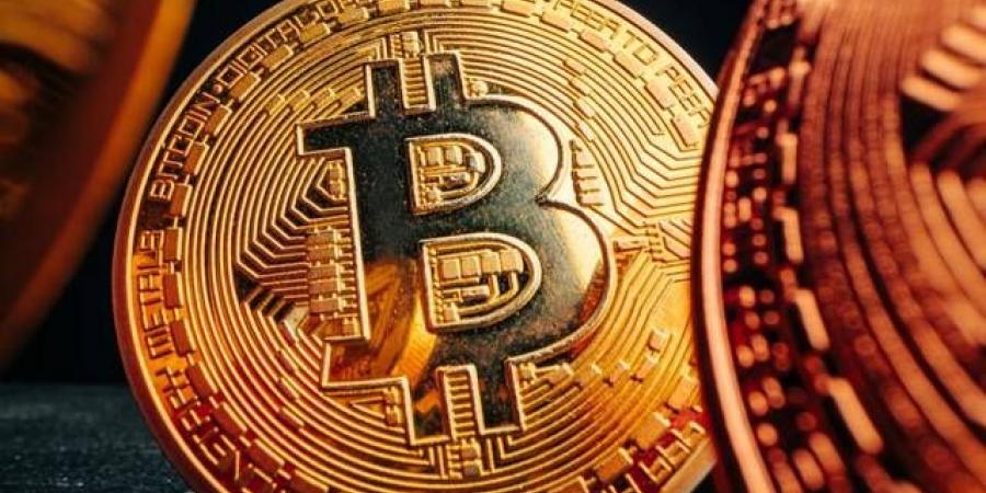ارتفاع بتكوين قرب 103 آلاف دولار لأول مرة منذ فبراير