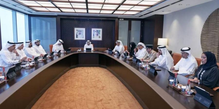 حمدان بن محمد: نستثمر في الإنسان أولاً ودائماً.. والسعادة غاية مبادراتنا