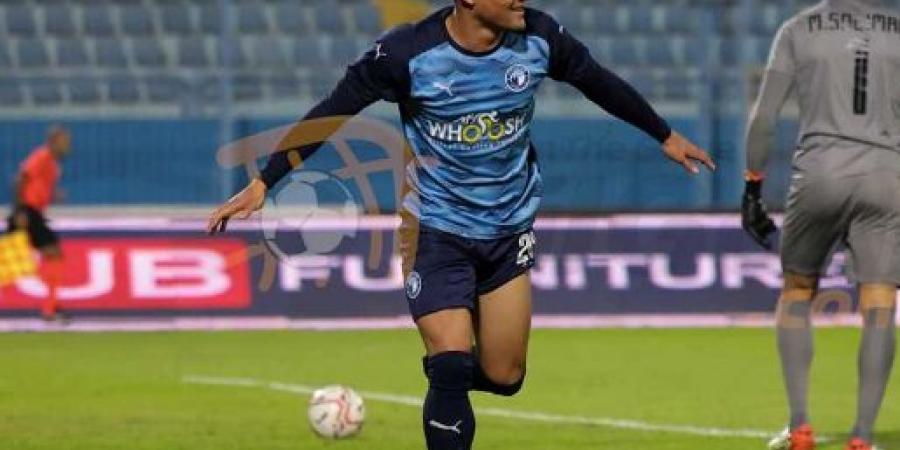 لاكاي يقود هجوم سيراميكا كليوباترا  امام الزمالك 